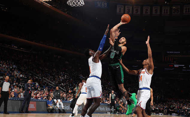 通过出色的 通过出色的